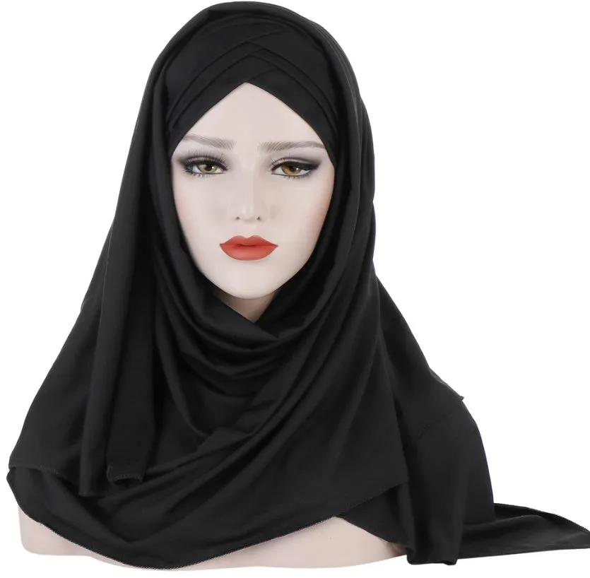 Stylish Muslim Women's Patchwork Hijab – Fashionable and Comfortable Headscarf for Everyday Wear