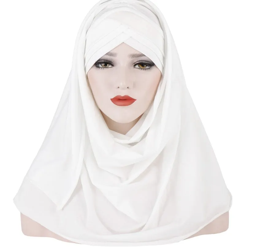 Stylish Muslim Women's Patchwork Hijab – Fashionable and Comfortable Headscarf for Everyday Wear