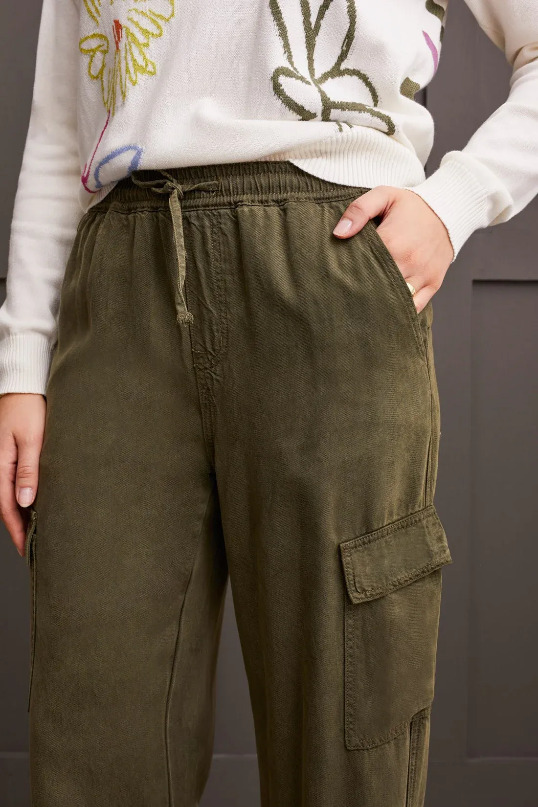 WIDE LEG CARGO JOGGER